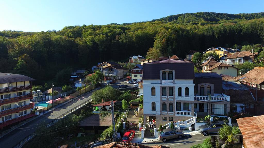 Pensiunea Eden Baile Olanesti Luaran gambar