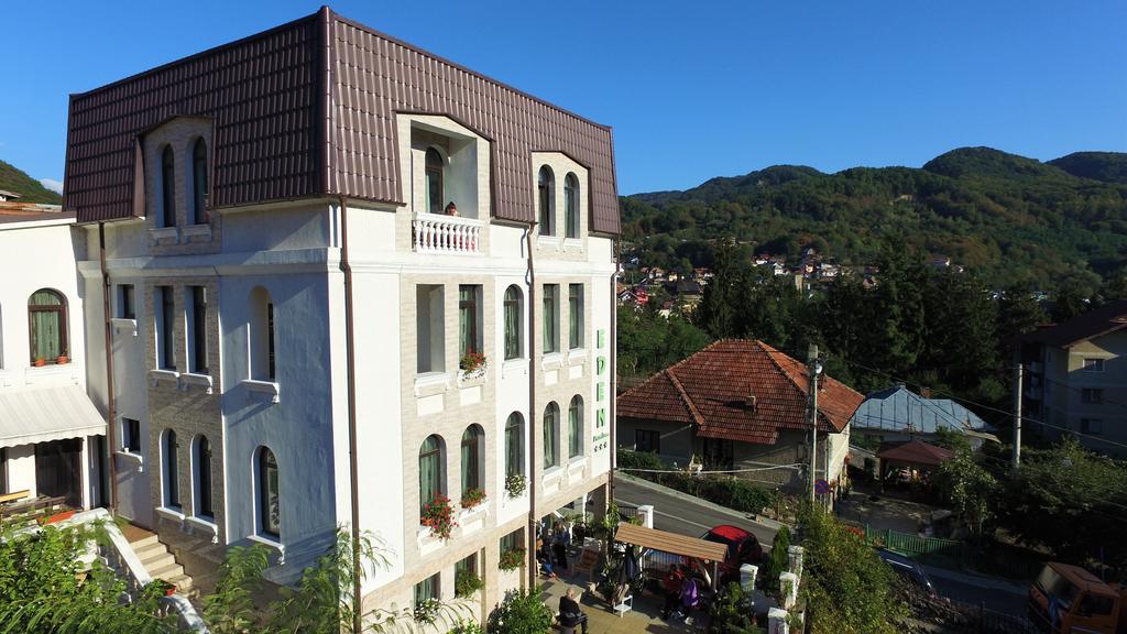 Pensiunea Eden Baile Olanesti Luaran gambar